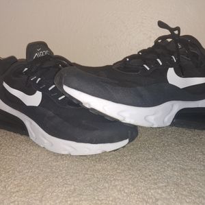 Nike Air Max 270 React